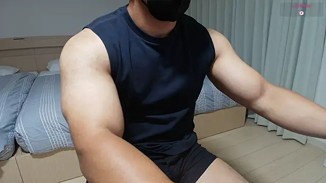 Jin27x: διαδικτυακό σόου στην κάμερα