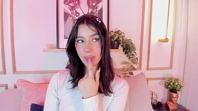 Nanami_'s Live XXX Chat