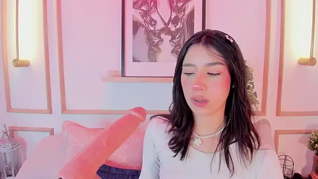 Nanami_ Adlı Modelin Canlı XXX Sohbeti