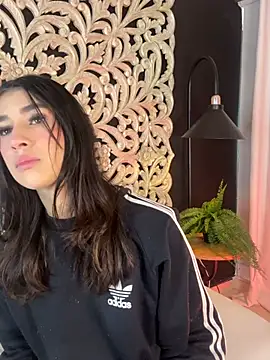 Chat +18 de Nanami_ ao vivo