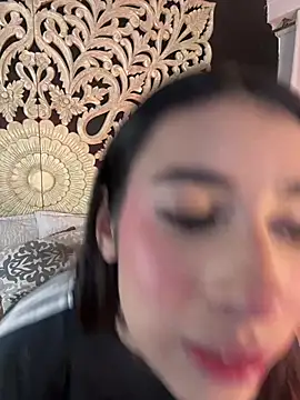 Chat +18 de Nanami_ ao vivo