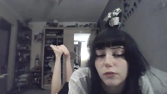 Chatroom XXX en direct de ChargedReign