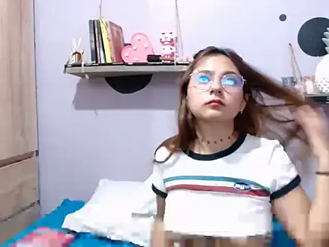 Kitana_kitty's Live XXX Chat
