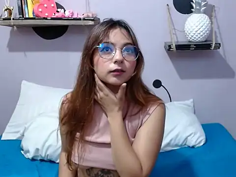 Онлайн чат XXX Kitana_kitty