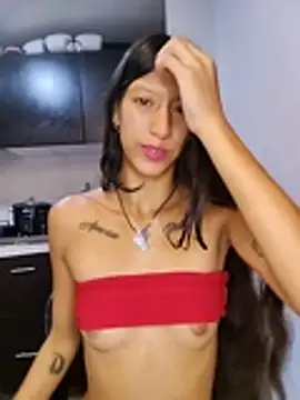 ARIANA_CRI-X Show Webcam