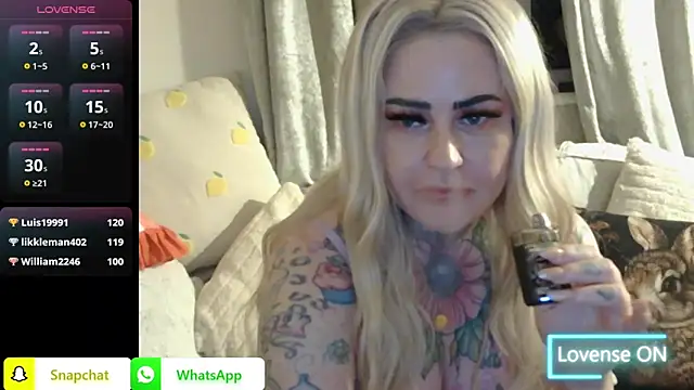 emobarbiedoll Webcam show