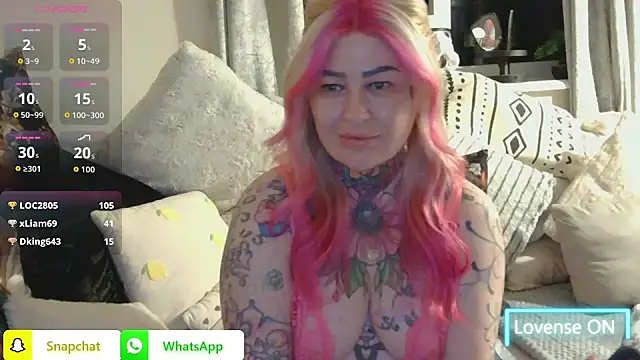 emobarbiedoll Adlı Modelin Web Kamerası Şovu