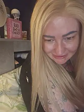 Show webcam de emobarbiedoll