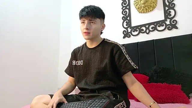 LunayDream 在線直播表演