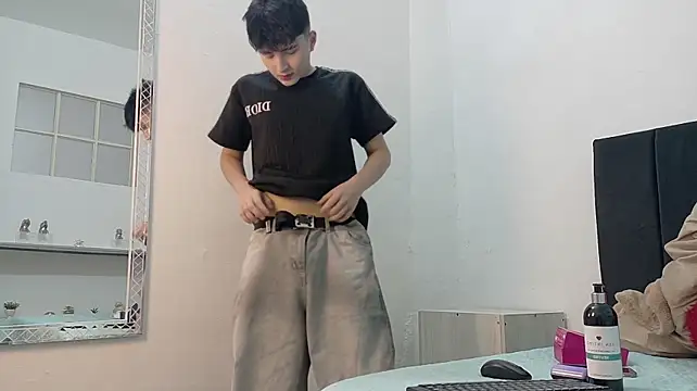 XXX chat uživo modela LunayDream