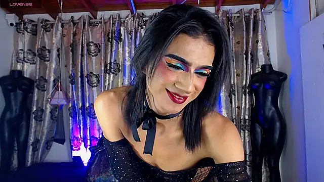 Hecate_doll's Webcam Show