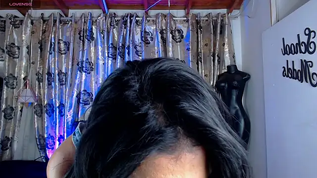 Hecate_doll Webcam-Show