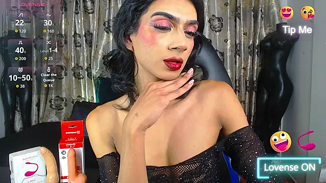 Hecate_doll's Webcam Show