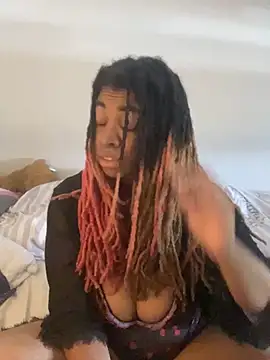 BustyyTT's Webcam Show