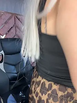 Živý XXX chat lya_nekko_