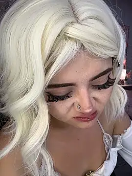 lya_nekko_'s Live XXX Chat