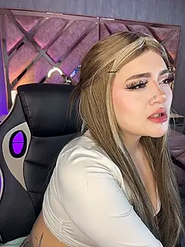 Chat XXX en directo de lya_nekko_