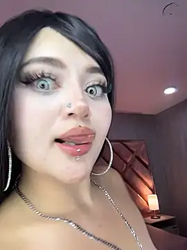 lya_nekko_ Chat XXX live