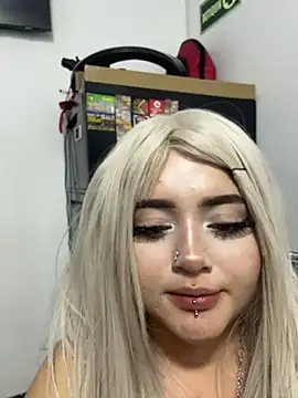 lya_nekko_ Chat XXX live