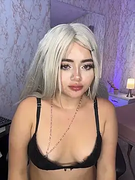lya_nekko_'s Live XXX Chat