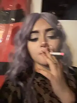 lya_nekko_ Adlı Modelin Canlı XXX Sohbeti