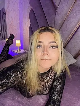 Chat XXX ao vivo de lya_nekko_