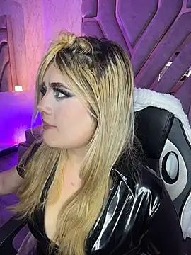 Webkamerová show lya_nekko_