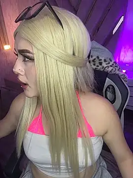 lya_nekko_ webcam show