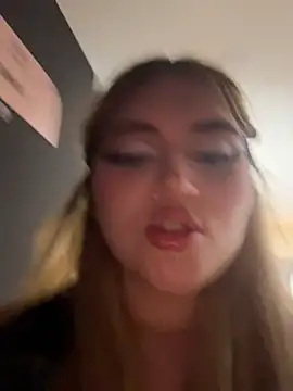 lya_nekko_ Chat XXX live