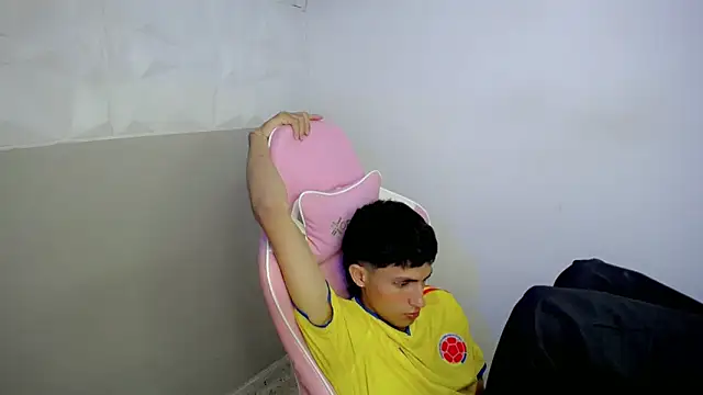 AAA_WHITE Webcamshow