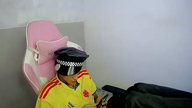 AAA_WHITE – webcam-show