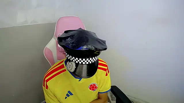 AAA_WHITE Webcam Show