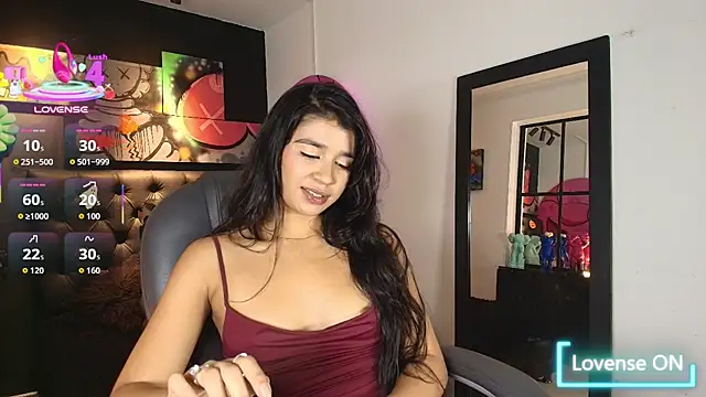 CALIOPE_777 Show Webcam