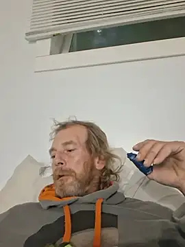 Sesnass webcam show