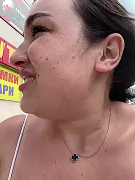 LilyyFox – Kamerová šou