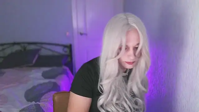 Gina_Rose_ts – Kamerová šou