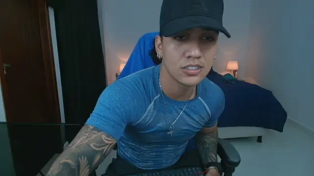Mrbig_maximo Show in webcam