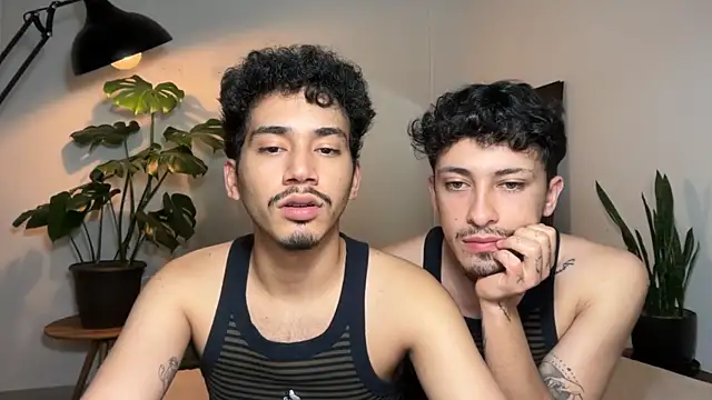 Noah_and_Steven – webcam-show