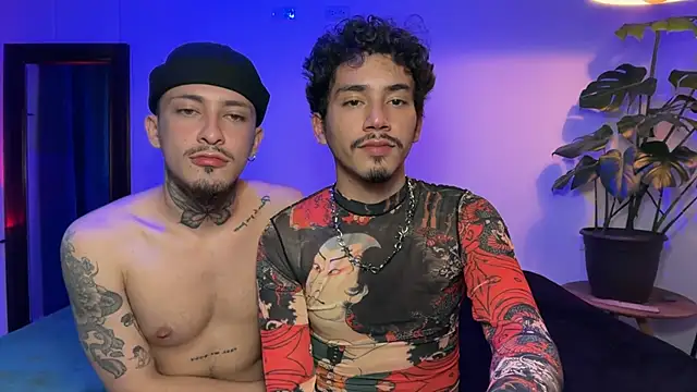 Noah_and_Stevenn Webbikameraesitys