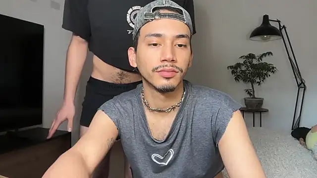 הופעת וובקאם של Noah_and_Steven