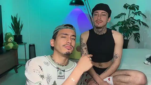 Noah_and_Steven's Webcam Show