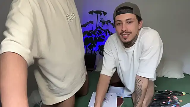 Noah_and_Stevenのウェブカメラショー