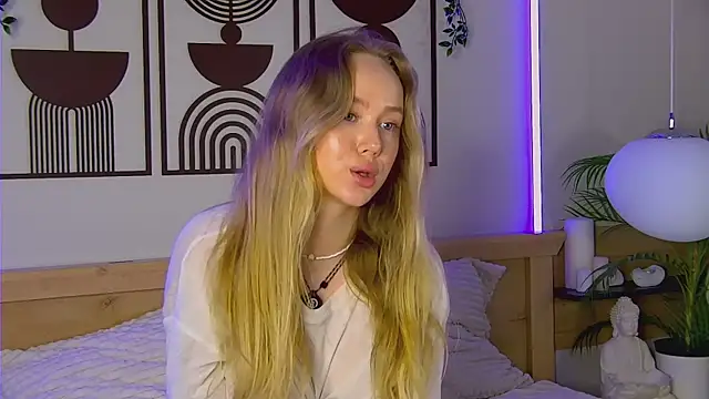 Emi_Sterlingn Webbikameraesitys
