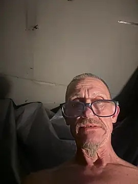 Scottieloco webkamerás műsora