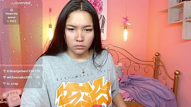 Chat +18 de Melody_1_ ao vivo
