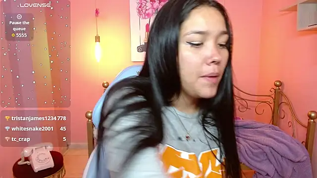 Melody_1_ Live XXX-chat