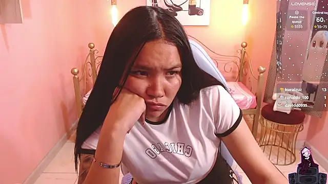 Chat XXX en directo de Melody_1_