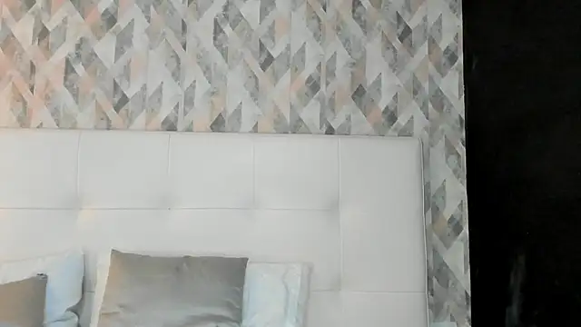 MiaJacksson – live chatrum