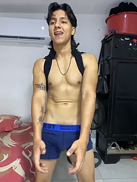 Trevor_Belmont09's Webcam Show