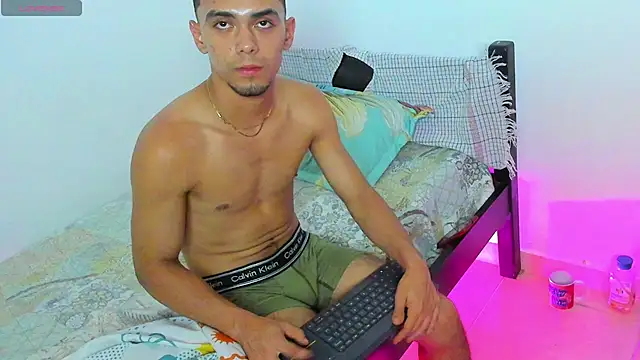 Teo_Rave webcam show